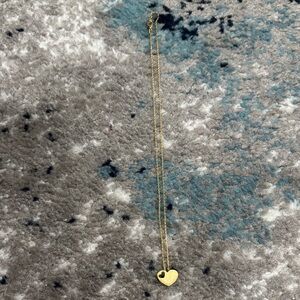 Chic Gold Heart Necklace